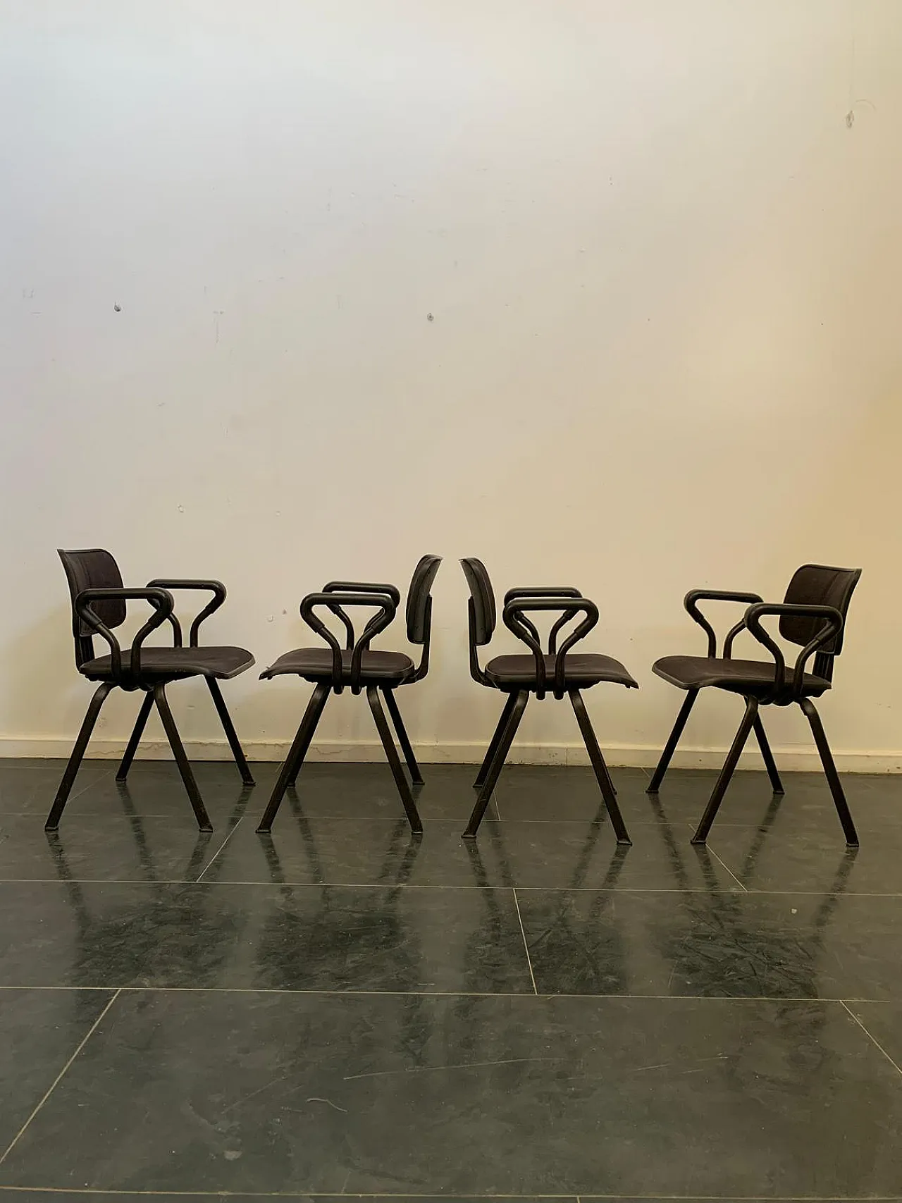 4 Synthesis Series Edys Chairs by Ettore Sottsass for Olivetti, 1970s 5