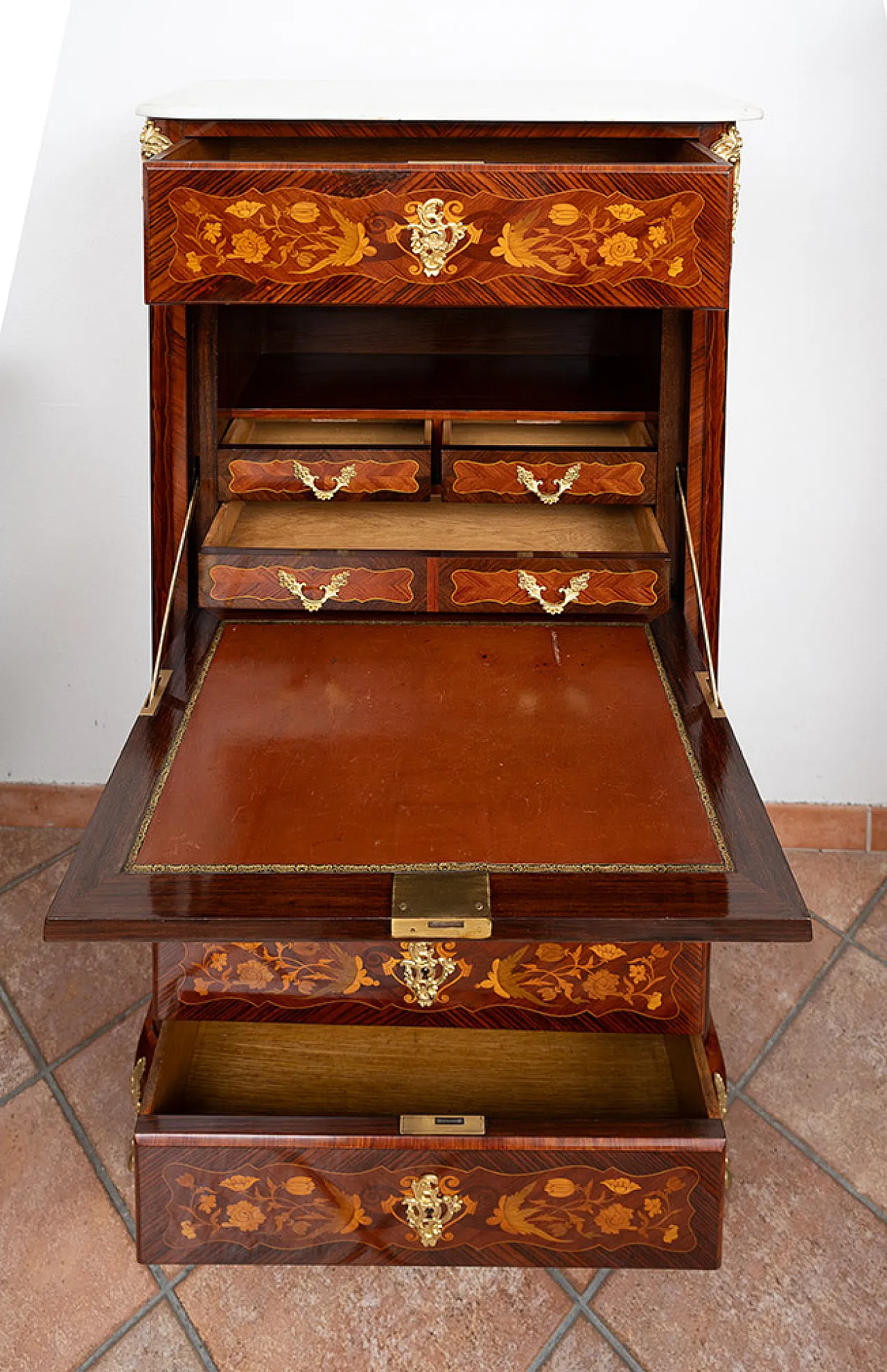 Napoleon III secretaire in precious exotic woods and bronze, 19th c. 3