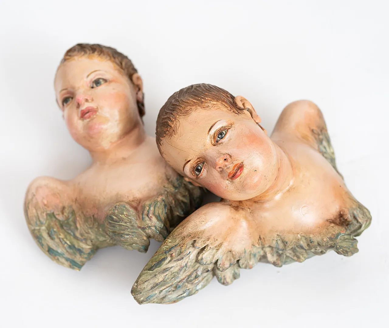 Pair of antique polychrome wooden winged cherubs,Naples, 18th century. 1