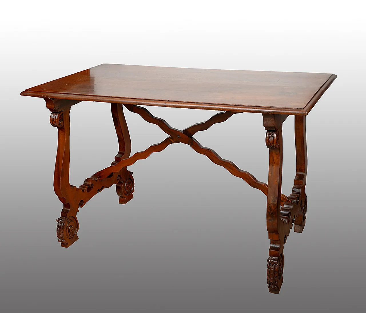 Fratino refectory table in solid walnut, Naples, early 19th century. 1