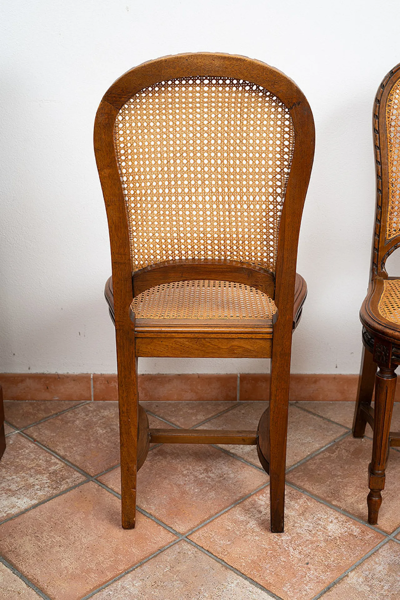 6 Napoleon III chairs in solid walnut and Vienna straw, 19th century 3