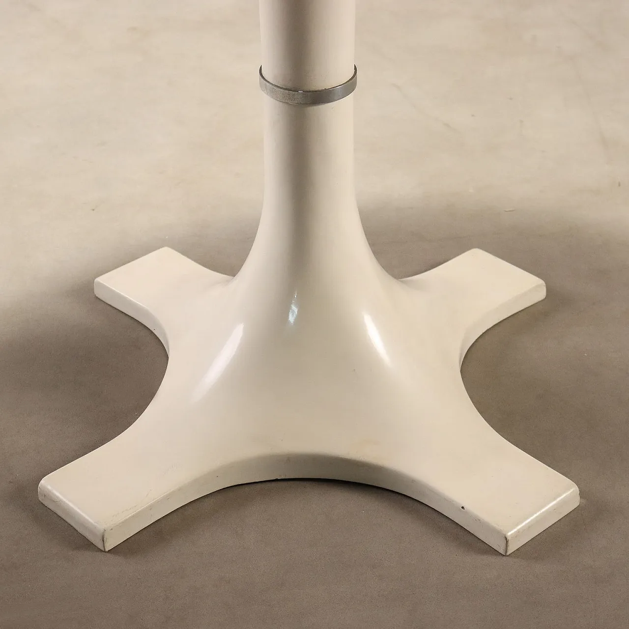 Kartell 4993 table, 1960s 7