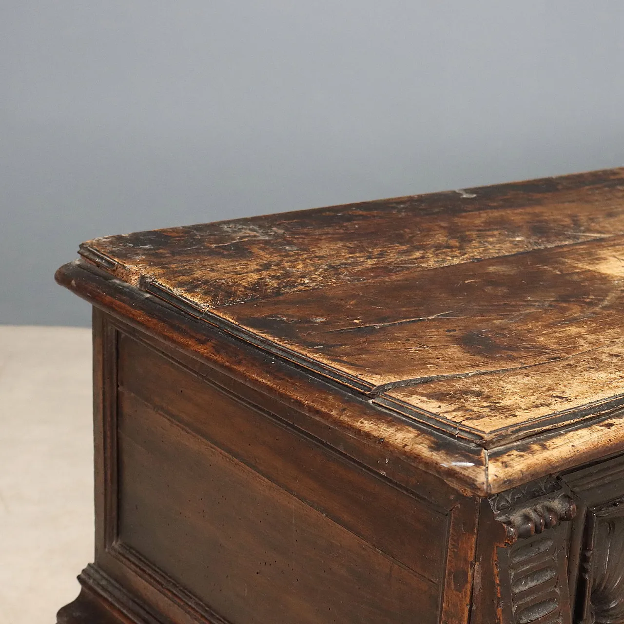 Baroque chest, early 18th century 6