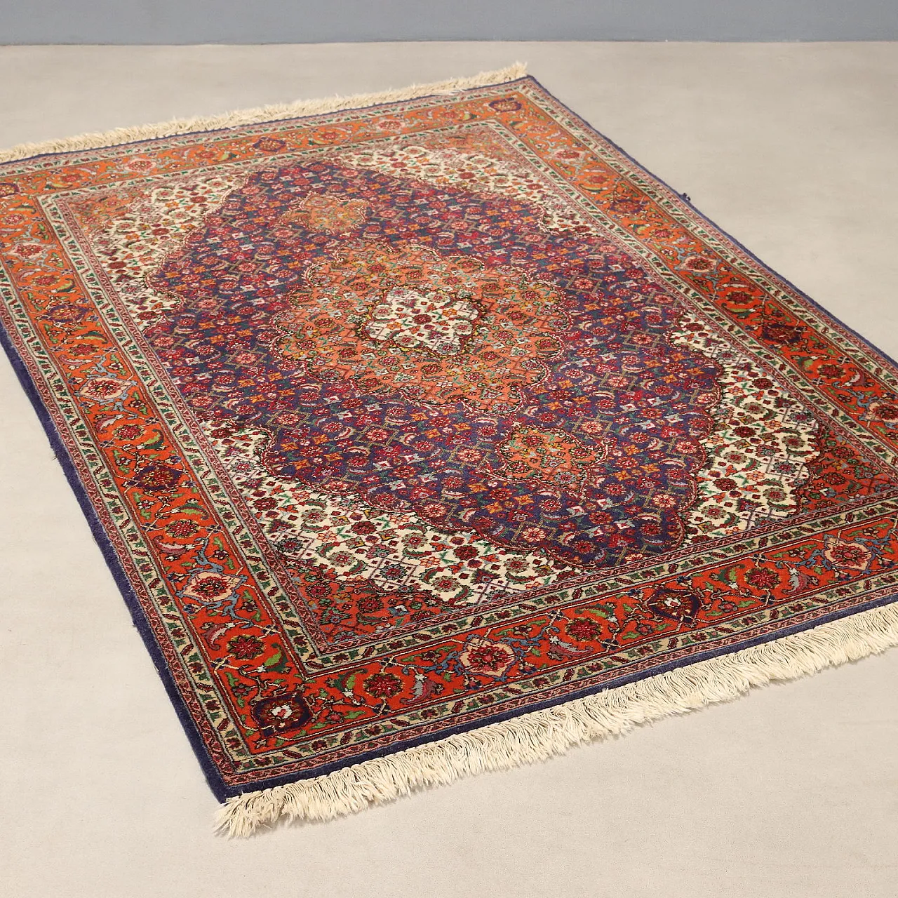 Tabriz rug in cotton, wool and silk, late 20th century 1