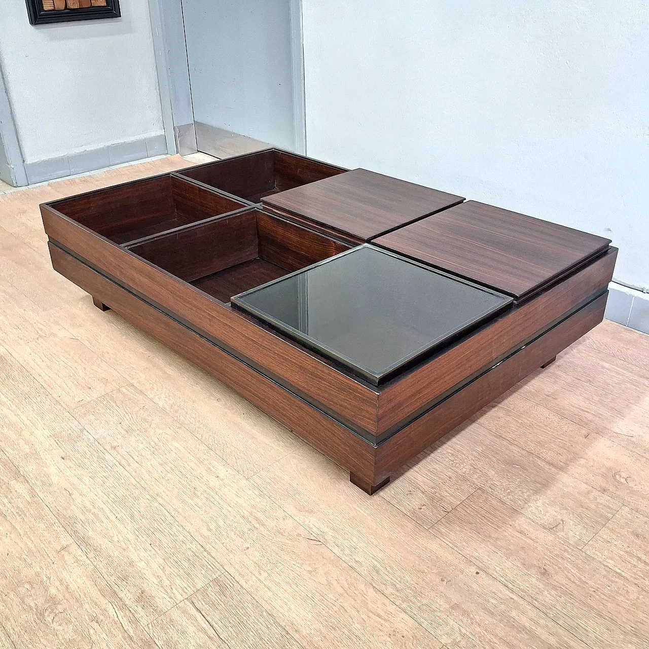 Large bar table designed by Claudio Salocchi for Sormani in the 1960s 7