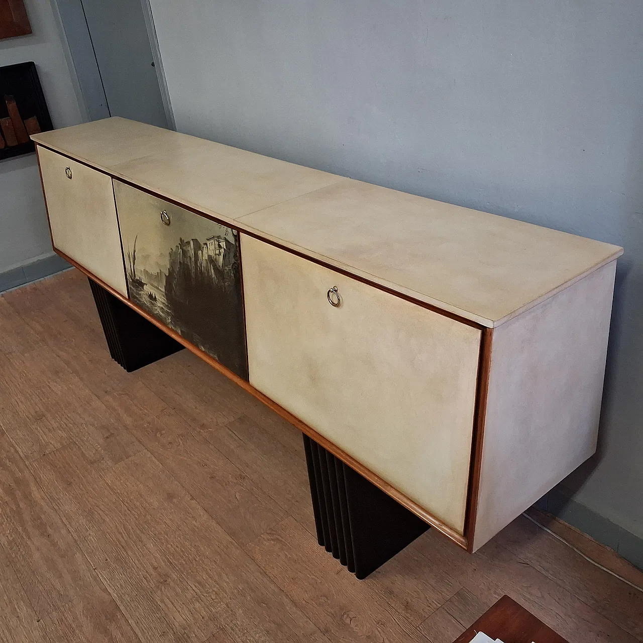 Long sideboard with period print covered in original 1950s parchment 8