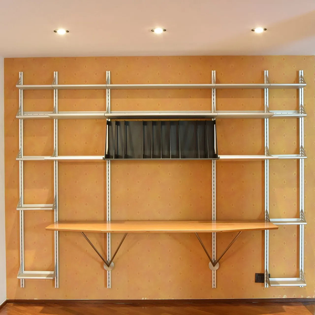 Kaos wall system in aluminum by Antonia Astori for Driade, 1990s 11