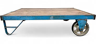Carrello tavolino da caffè industriale blu di grandi dimensioni, anni '60