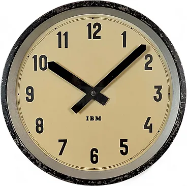 Orologio da parete industriale nero della IBM, anni '50.