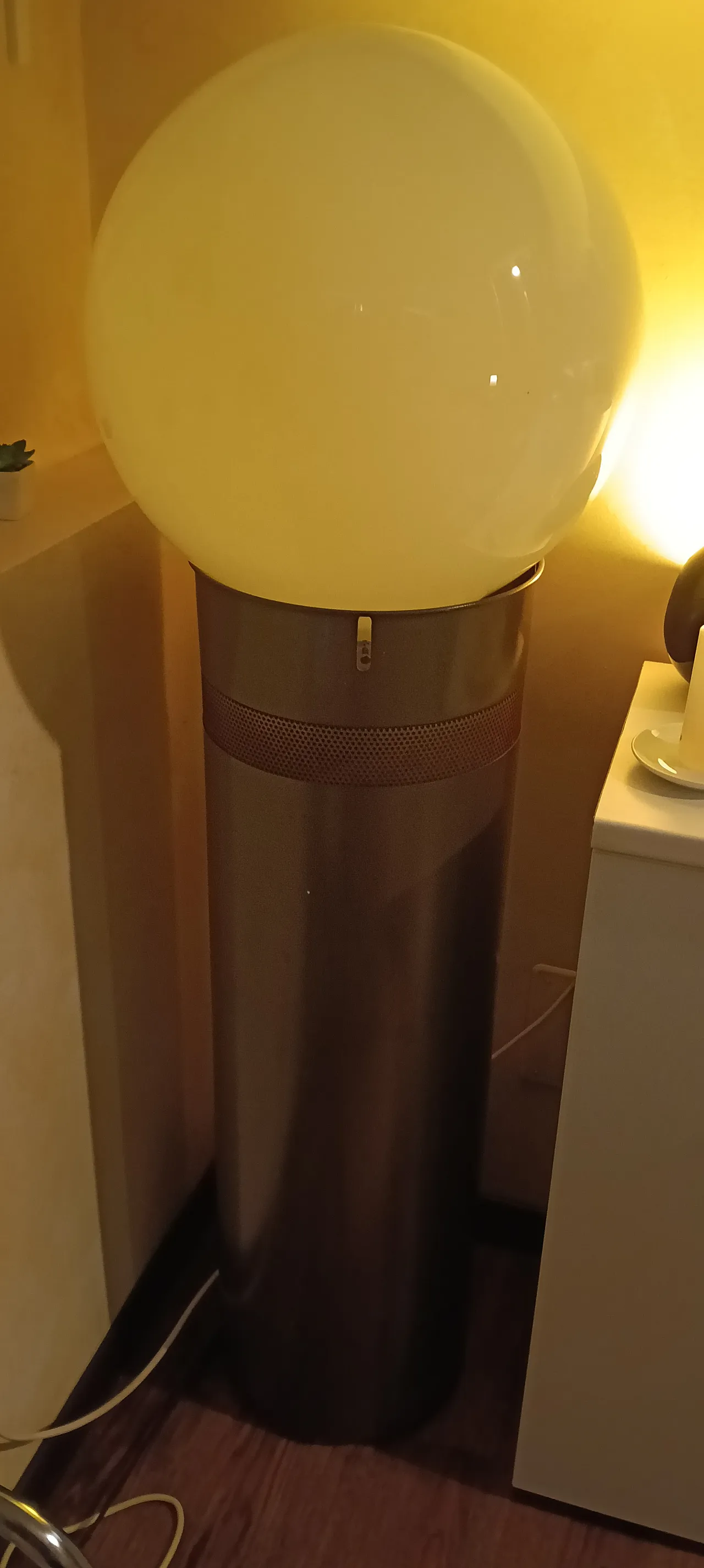 Oracle Lamp designed by Gae Aulenti for Artemide 6