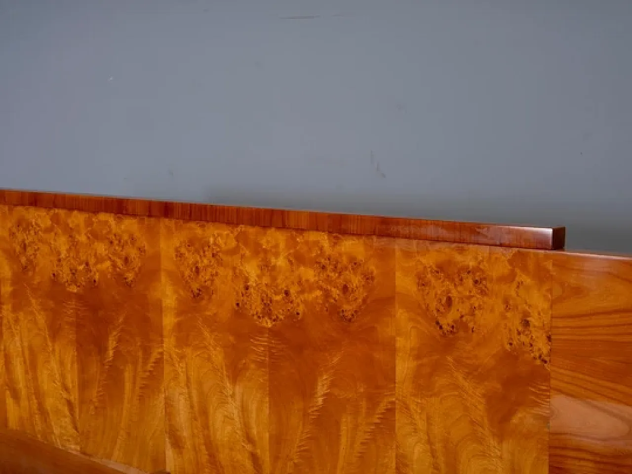 Bed with 2 nightstands with burl veneer, mid-20th century 7