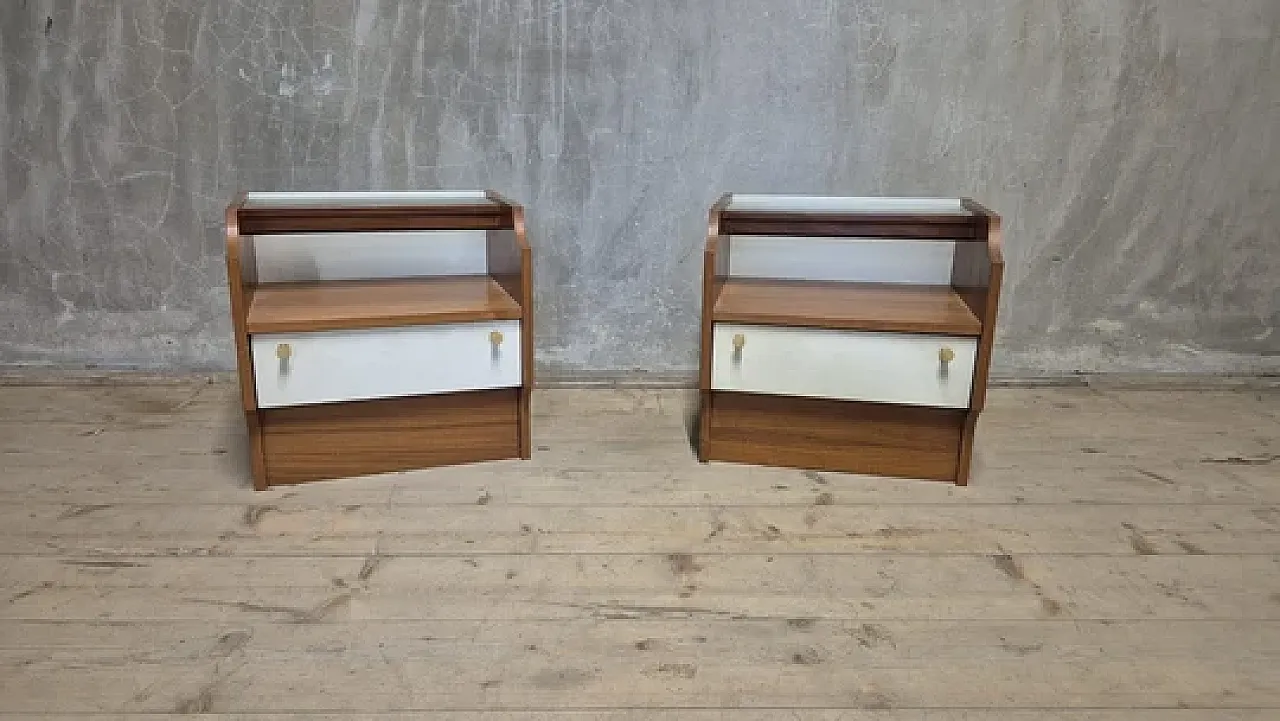 Coppia di comodini, metà '900 2