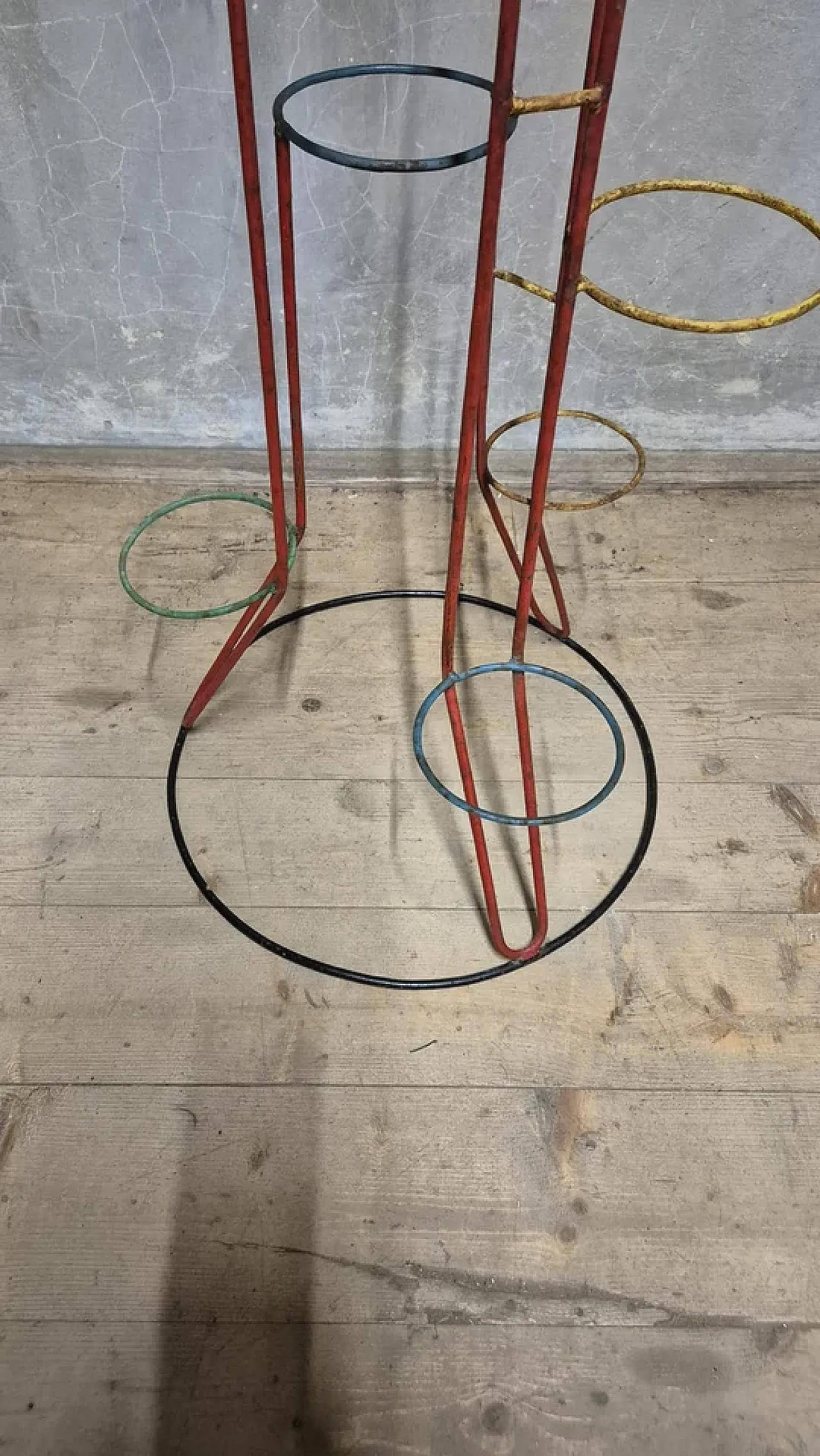 Portafiori multilivello, metallo verniciato, metà '900 5