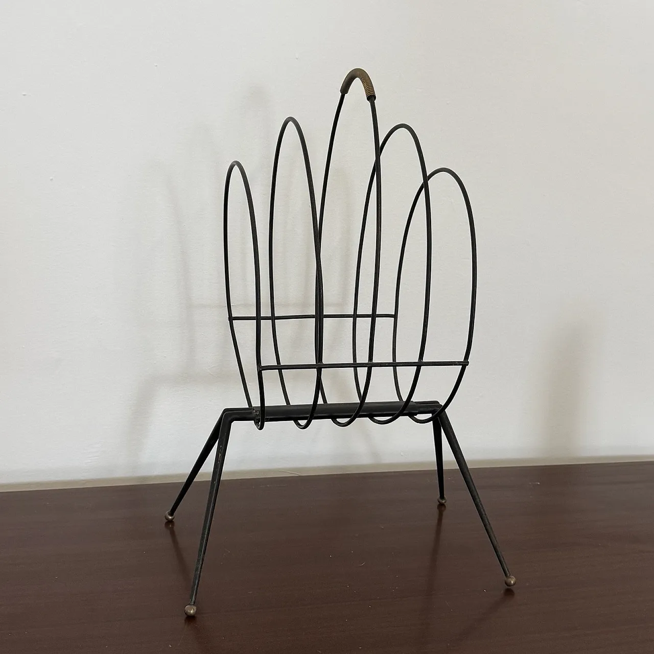 Mid-Century Iron Magazine Rack Gio Ponti Style, 1950s 4