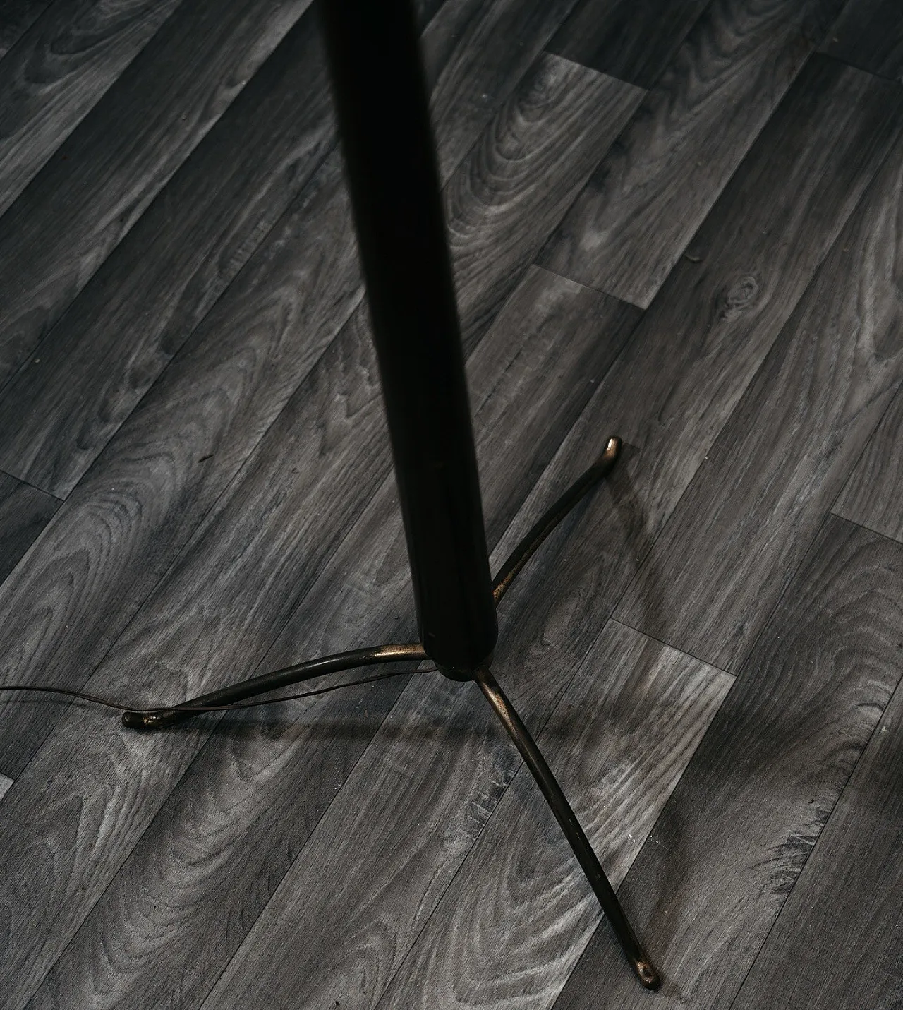 Floor Lamp Tripod by Giuseppe Ostuni style, 1950s 7