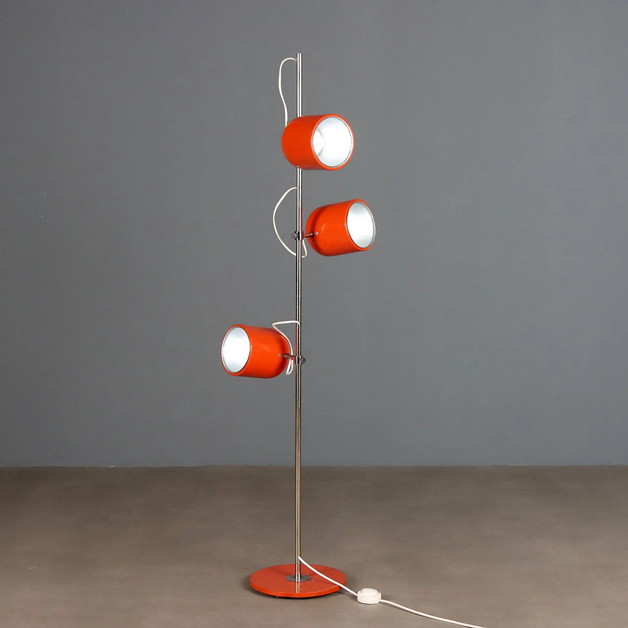 Orange enamelled metal lamp, 1970s 1