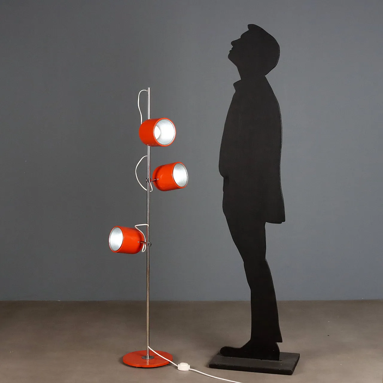 Orange enamelled metal lamp, 1970s 3