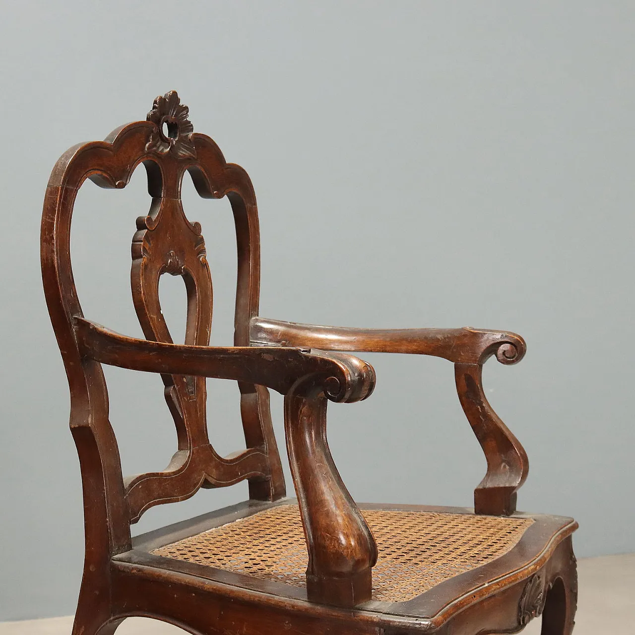 Pair of Baroque style walnut armchairs, late 19th century 4