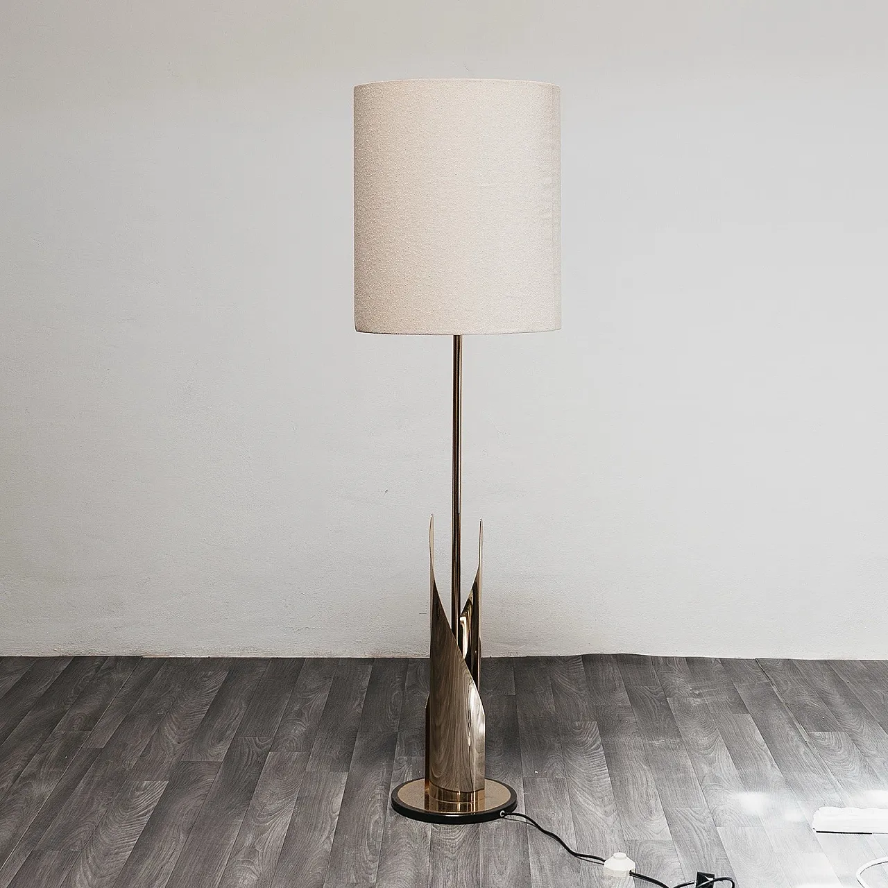 Hollywood Regency Floor Lamp, 1970s Modern Design 1