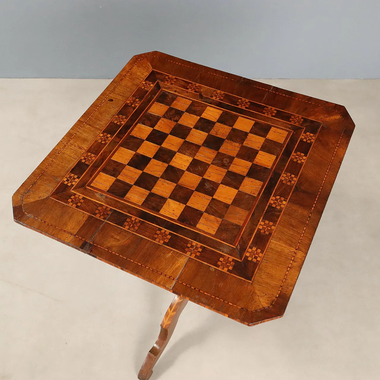 Rolo chessboard table, 19th century 4