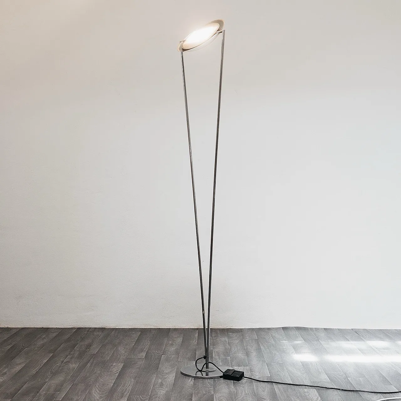 Floor Lamp with Steel Structure, Minimalist Design, 1980s 1
