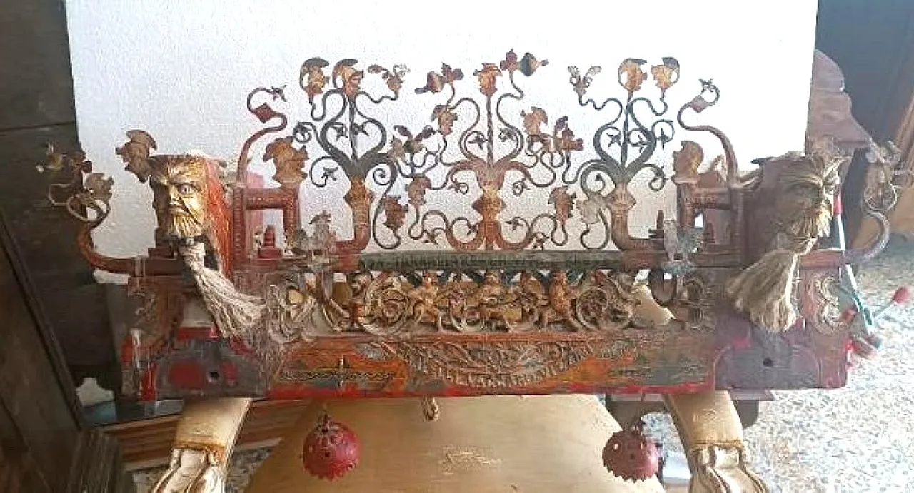 Sicilian wagon element transformed into a chandelier, 20th century 1