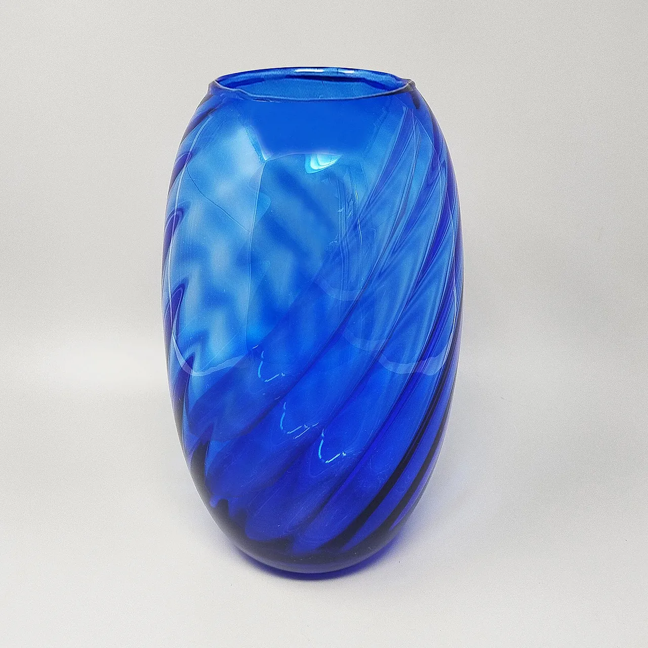 Blue vase by Ind. Vetraria Valdarnese, 1970s 2