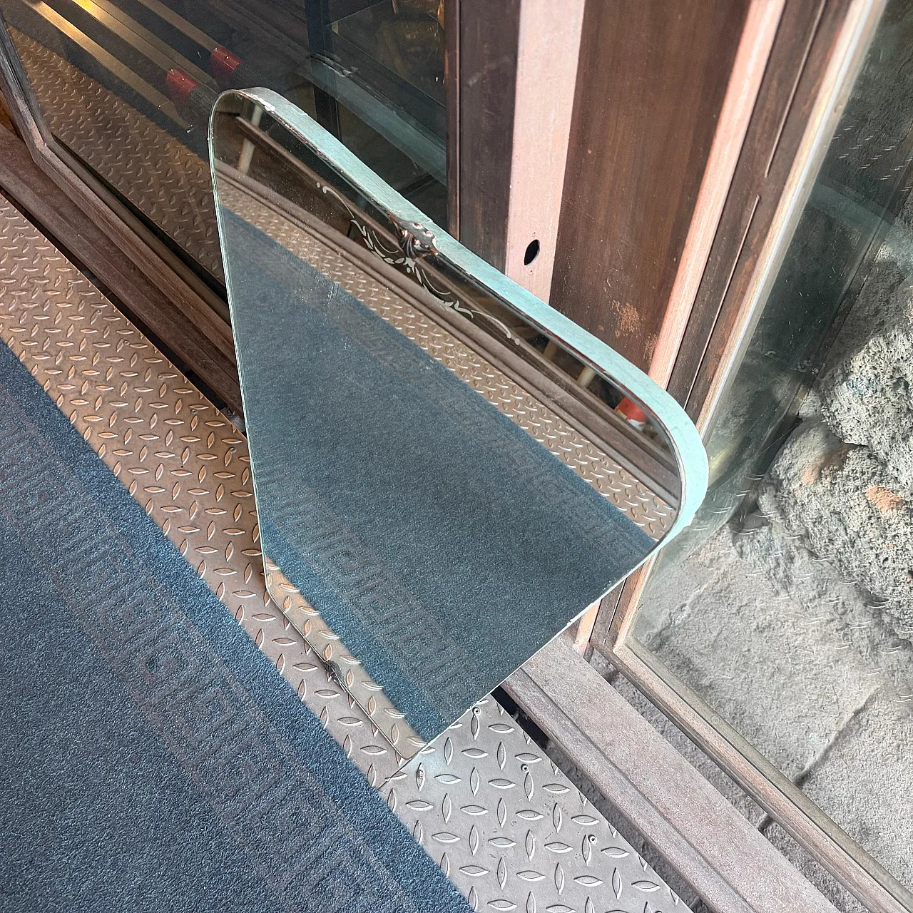 Specchio da parete in vetro acidato e ottone  di Gio Ponti, anni '30 11