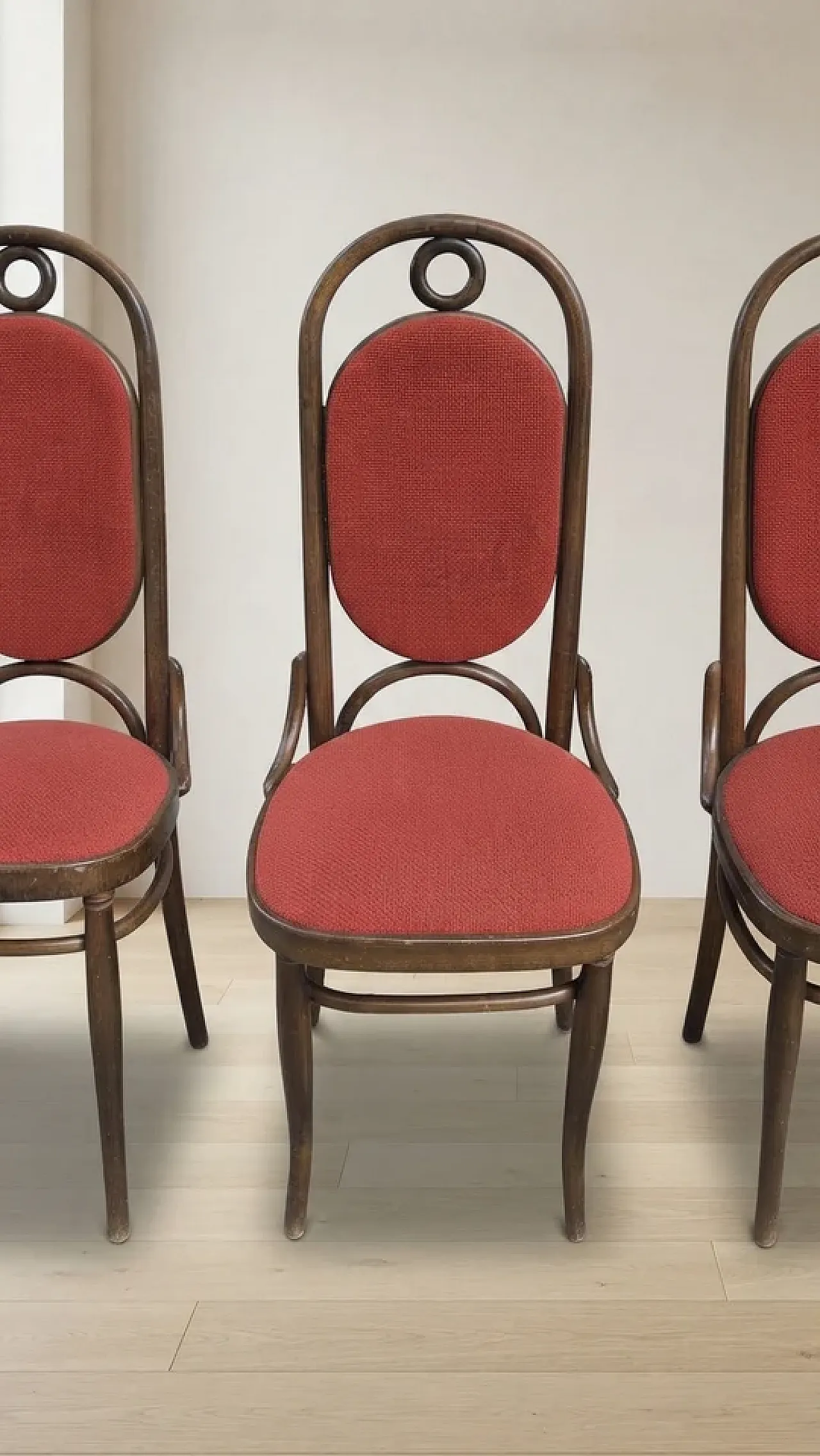 8 Bentwood dining chairs with high backrests, 1970s 3