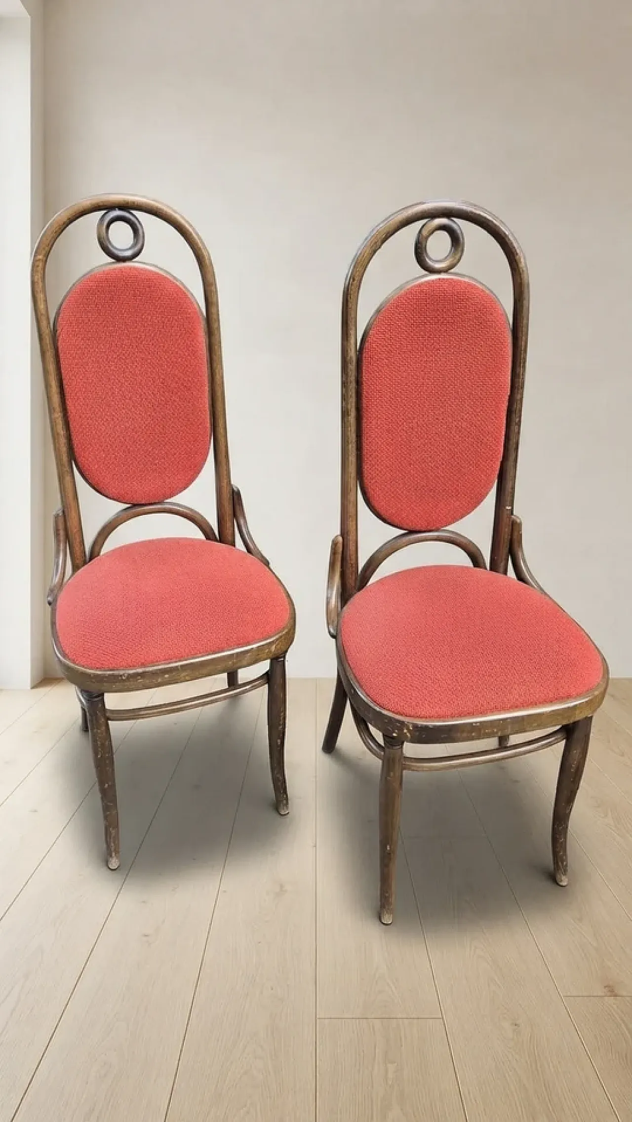 8 Bentwood dining chairs with high backrests, 1970s 5