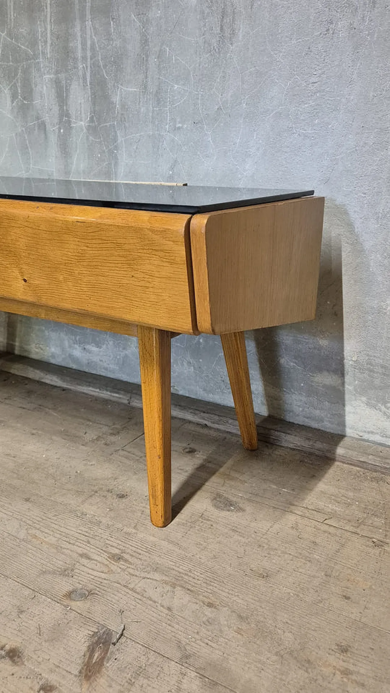 Credenza / mobile TV di metà secolo in rovere, metà '900 6