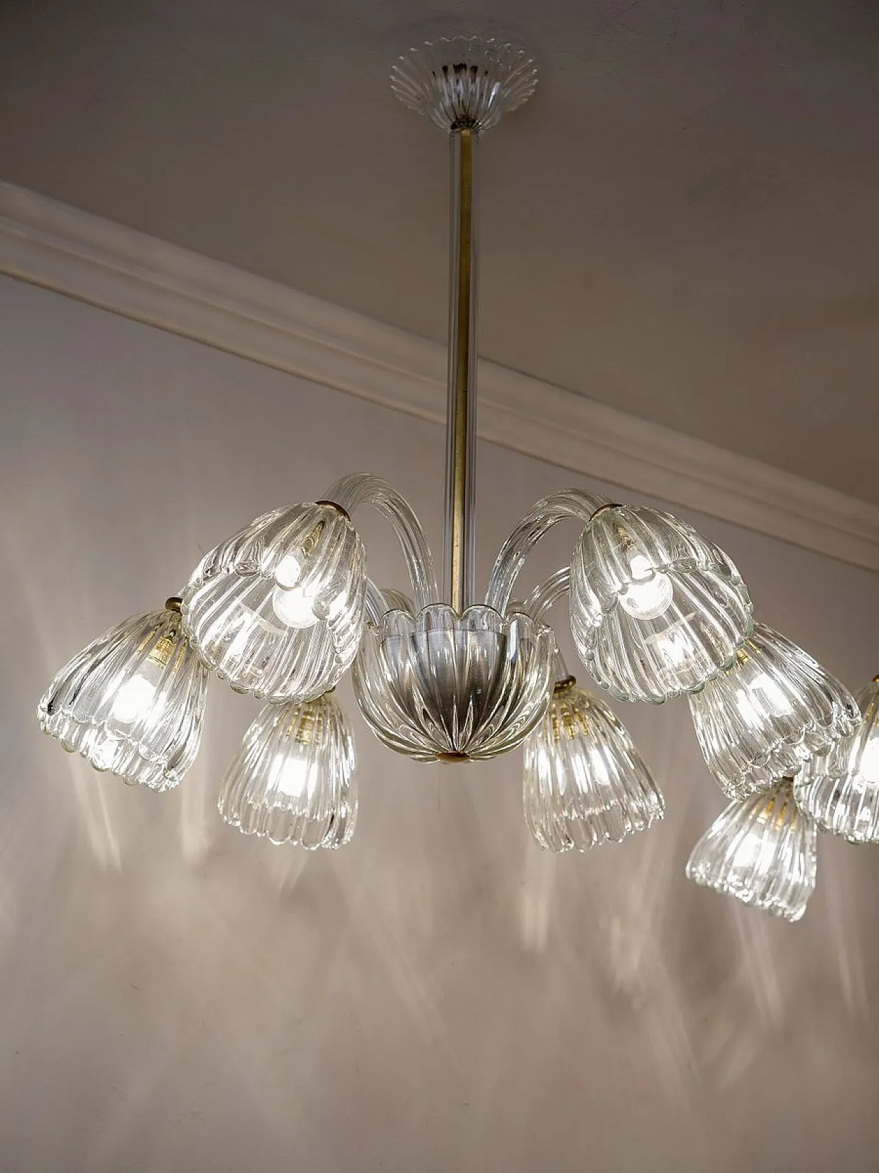 Pair of Murano glass chandeliers attributed to Barovier & Toso, 1940s 12