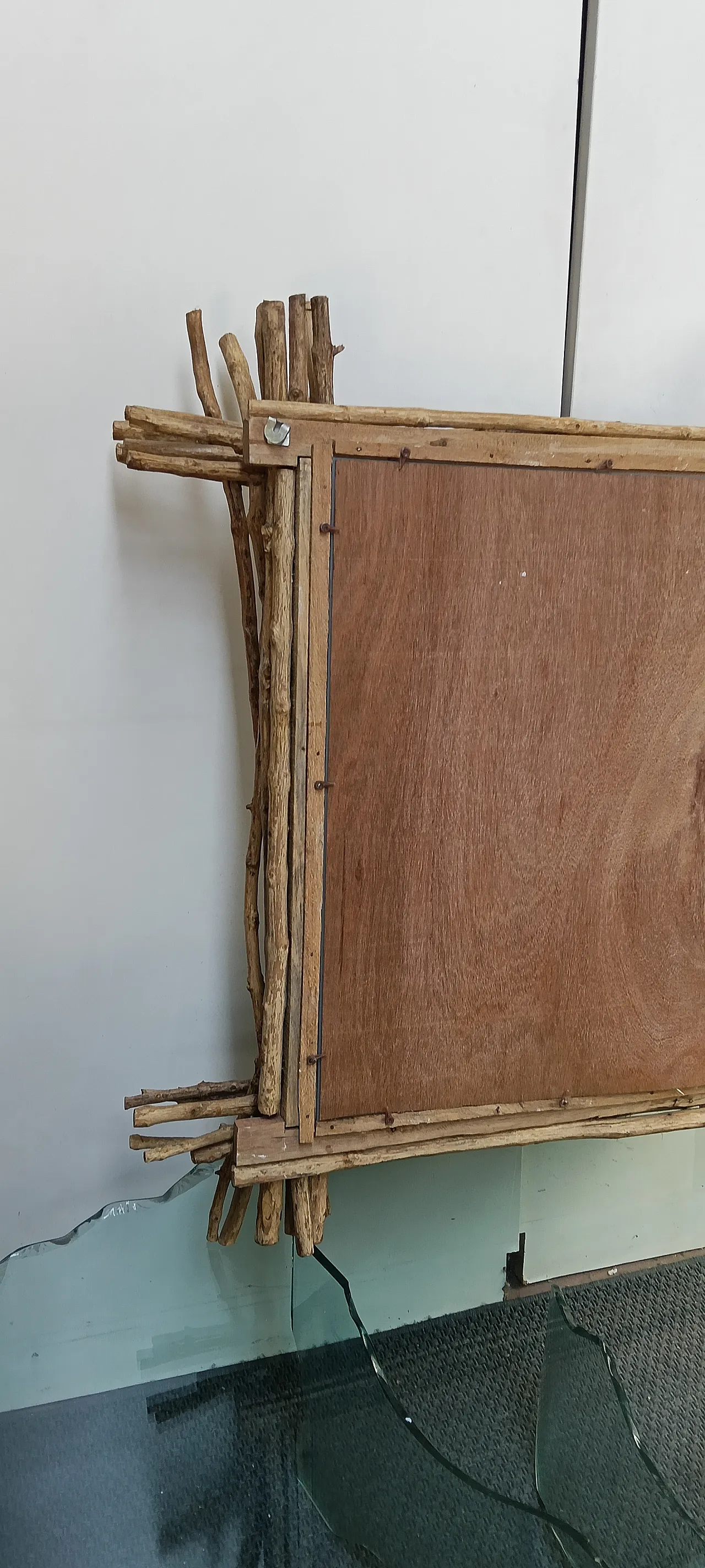 Specchio pezzo unico cornice rami legno 12