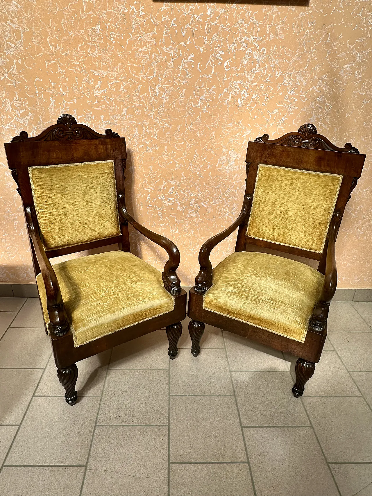 Large Pair of Armchairs with Dolphins, Mahogany, Empire, Genoa, early 19th century 4
