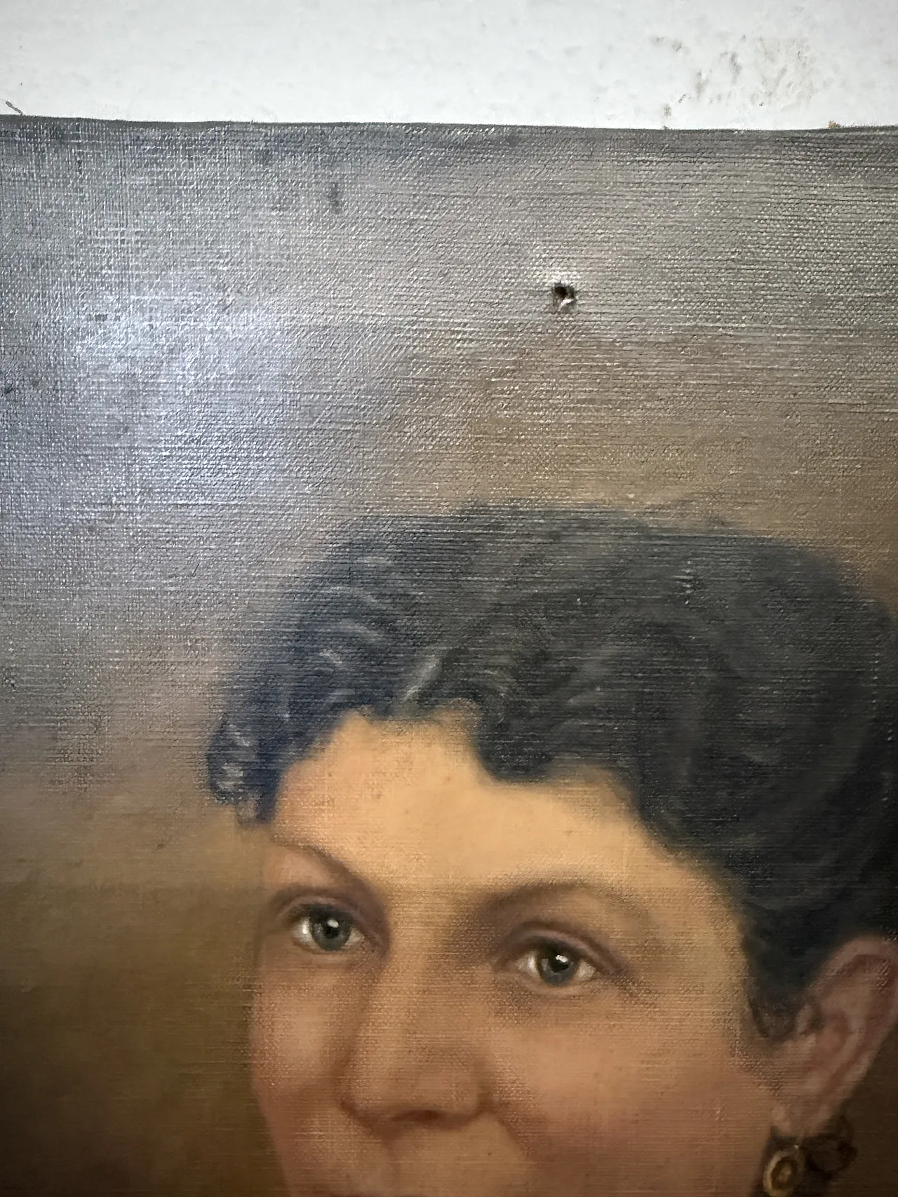 Oil painting on canvas woman's face, Italian school, 19th century 7