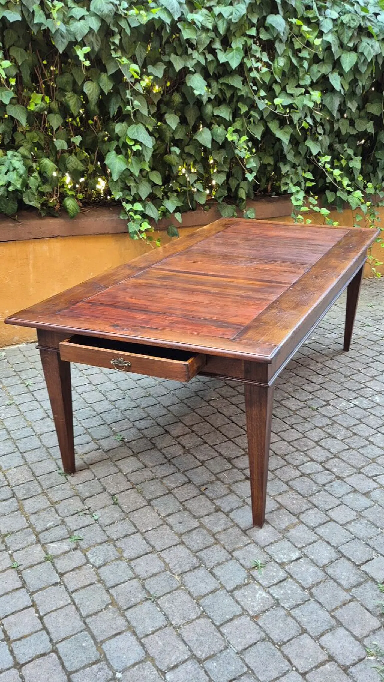 Louis XVI style dining table in oak, walnut and cherry, 19th century 5