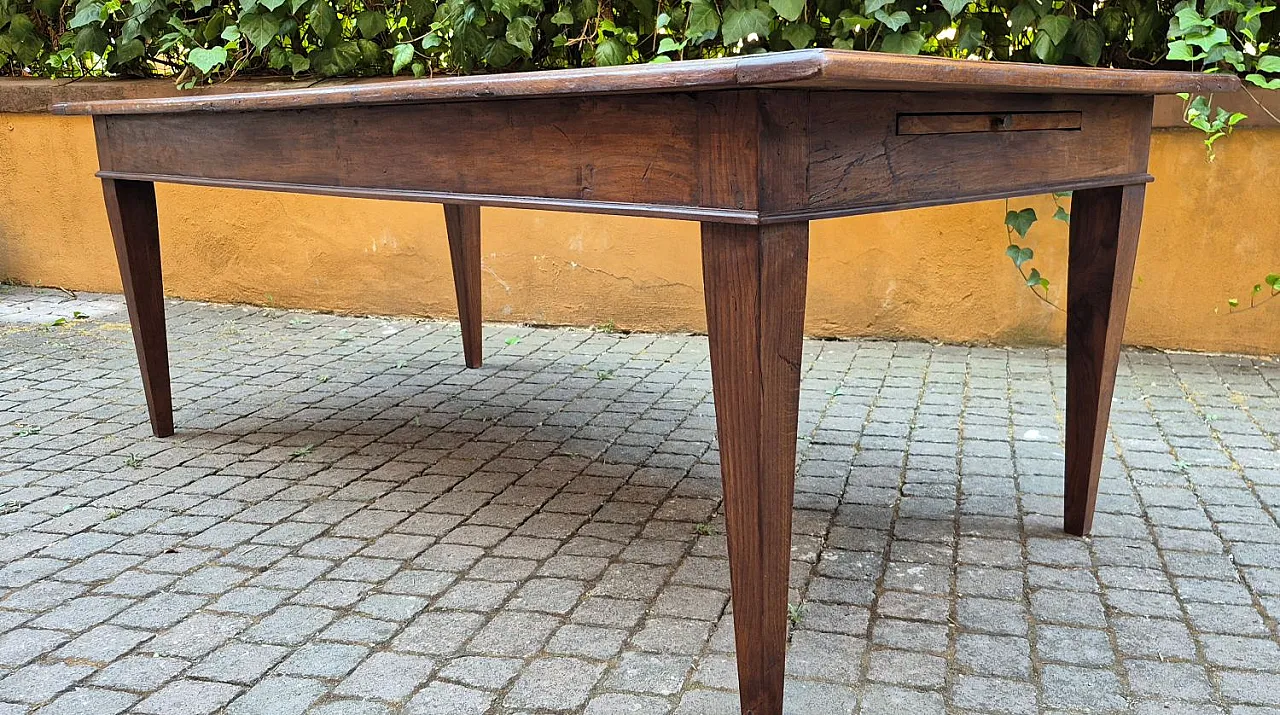 Louis XVI style dining table in oak, walnut and cherry, 19th century 8