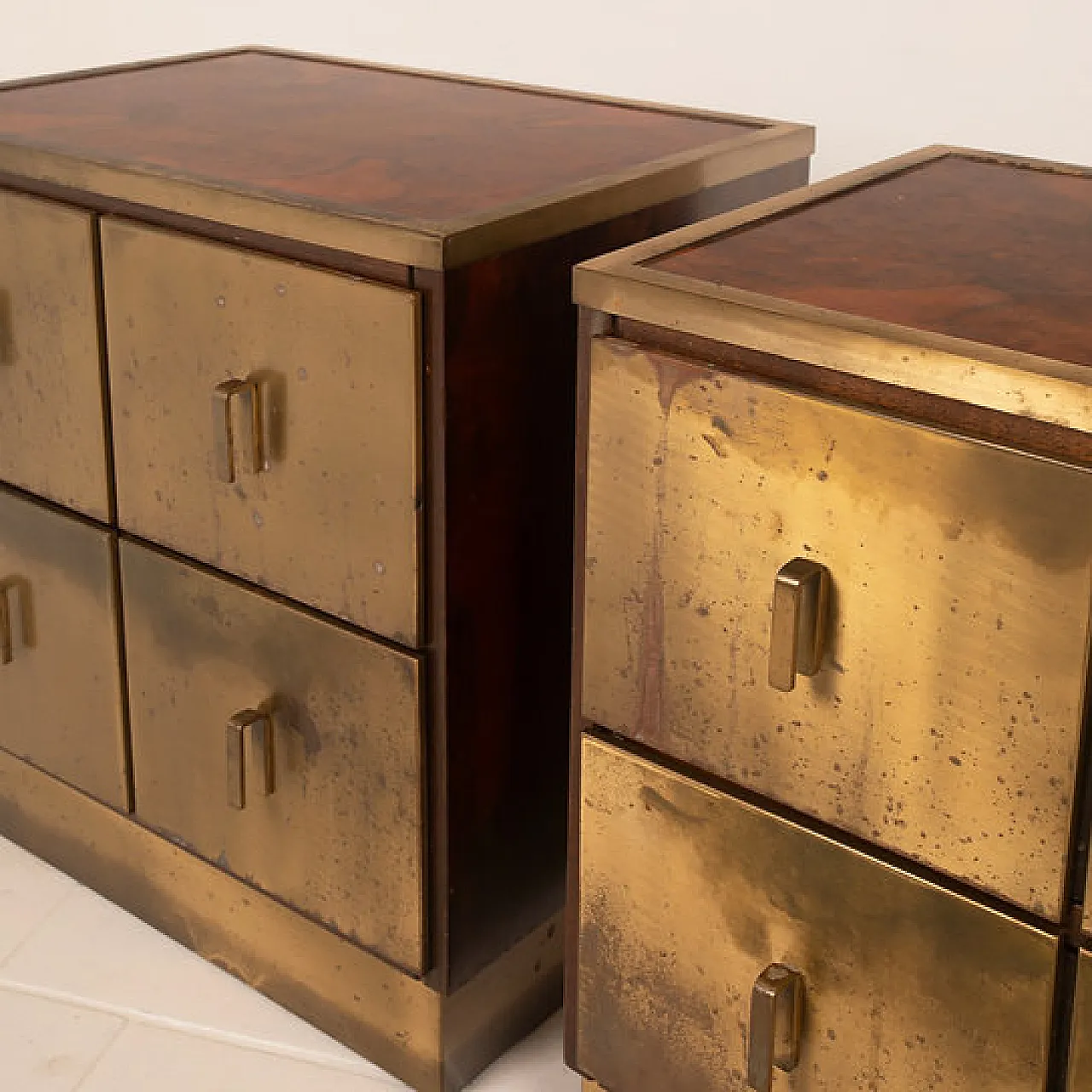 Aldo Frigerio walnut burl and brass nightstands, 1970s 11