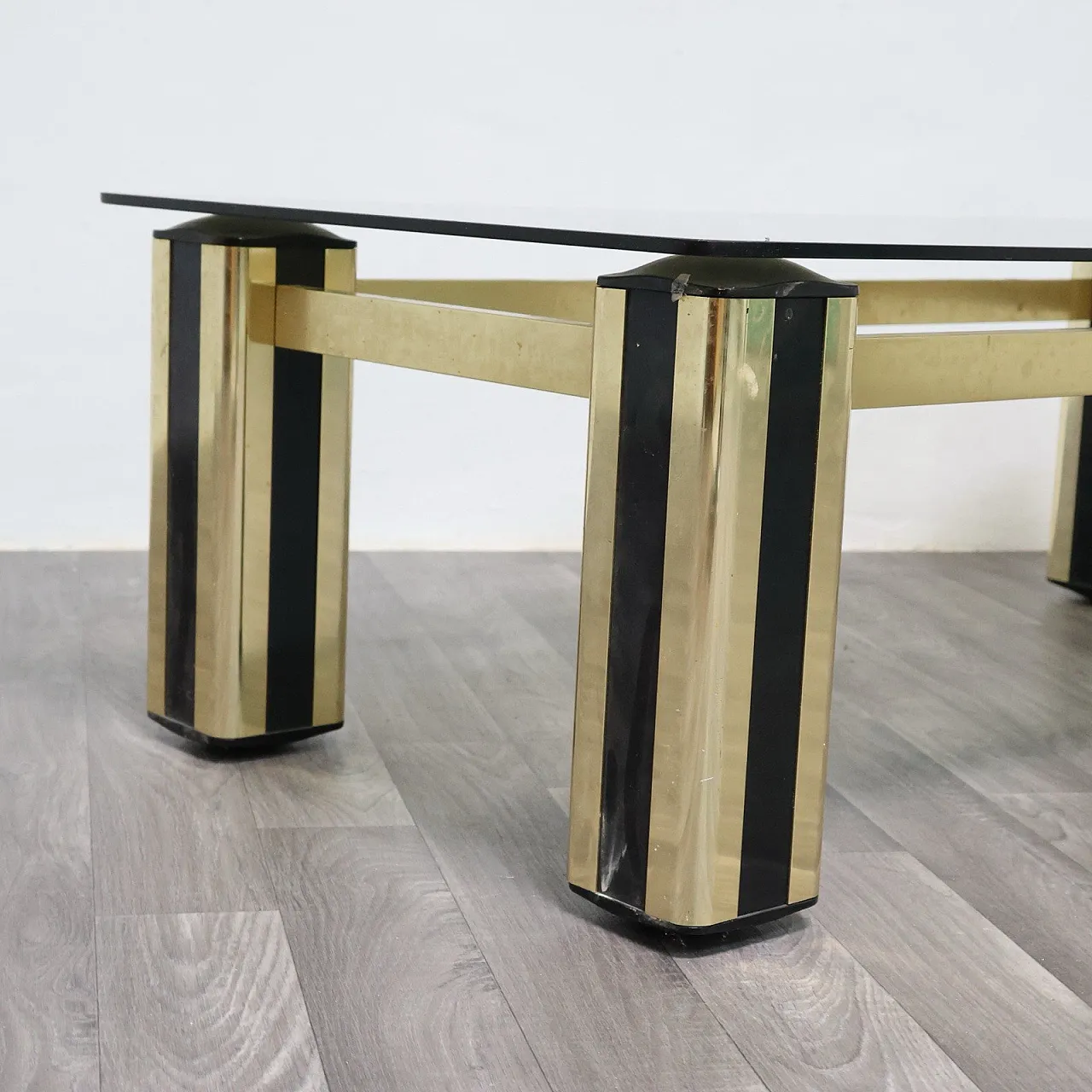Hollywood Regency coffee table, 1970s modern design 4