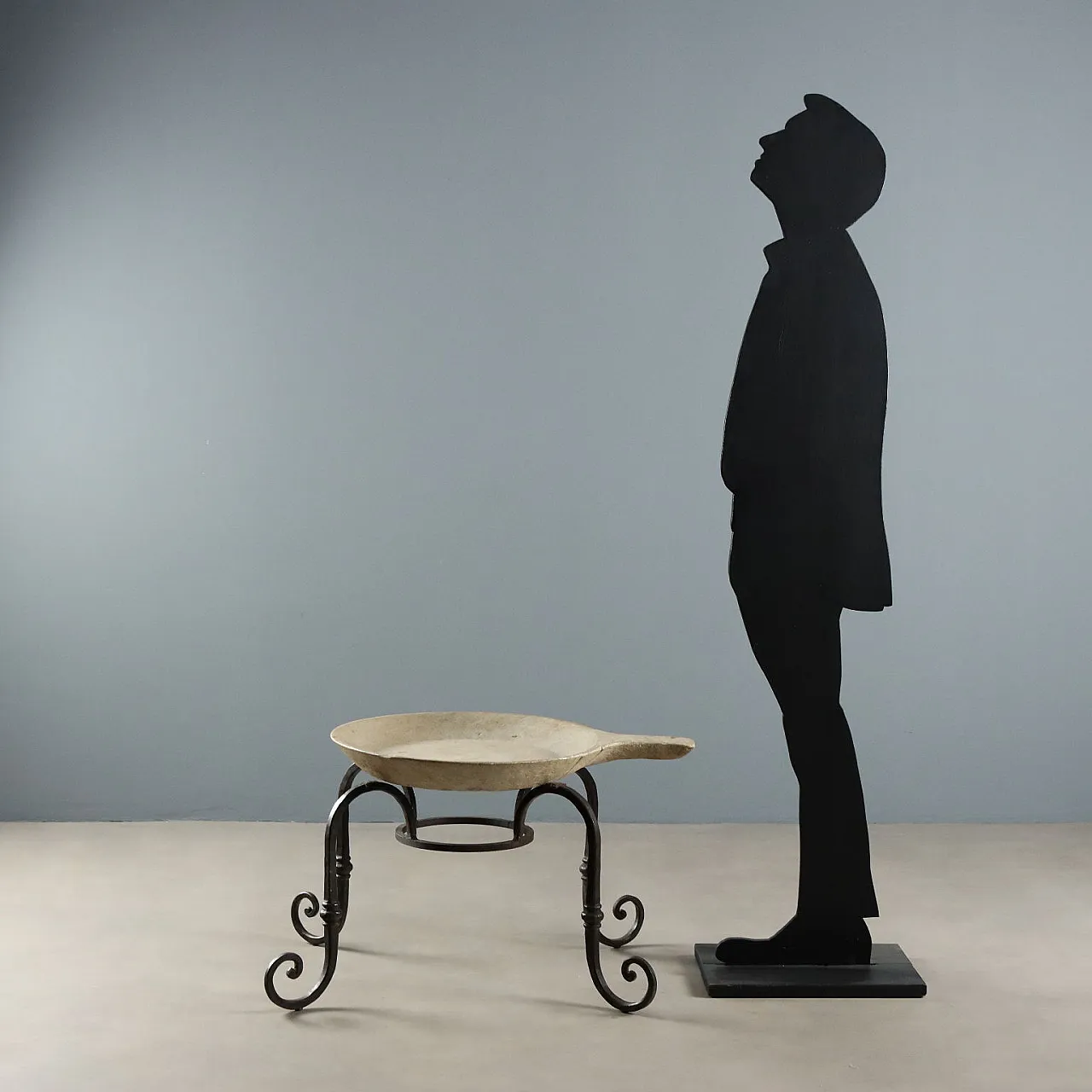 Wrought iron and marble coffee table, early 20th century 2
