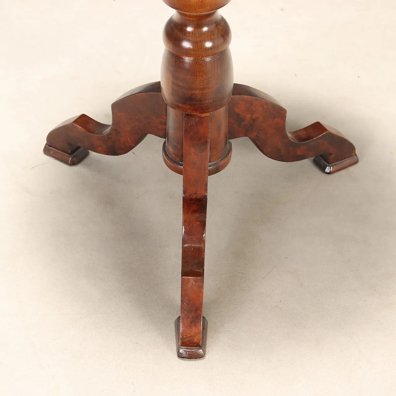 Walnut burl center table, 20th century 6