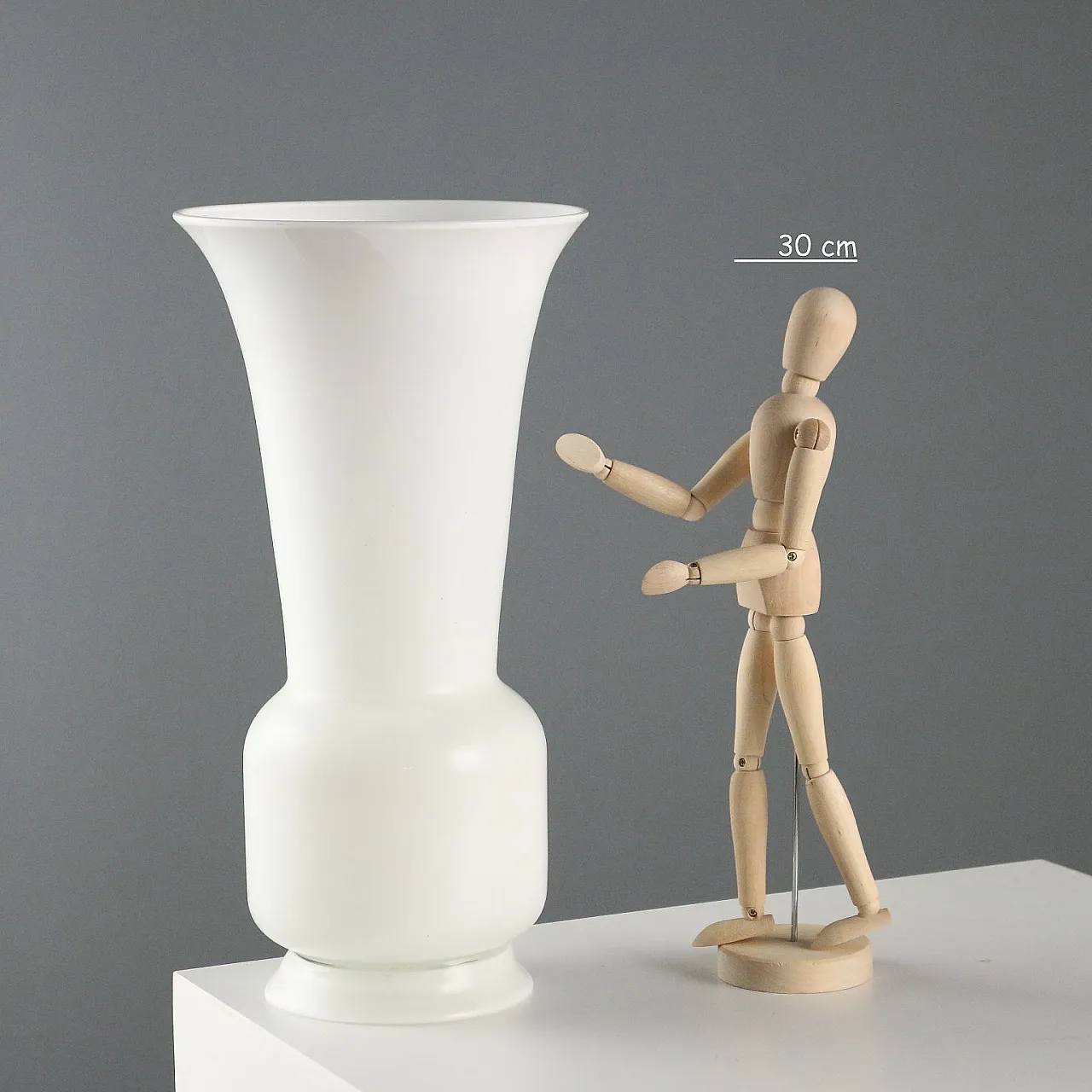 Vaso opalino bianco di Venini, '900 2