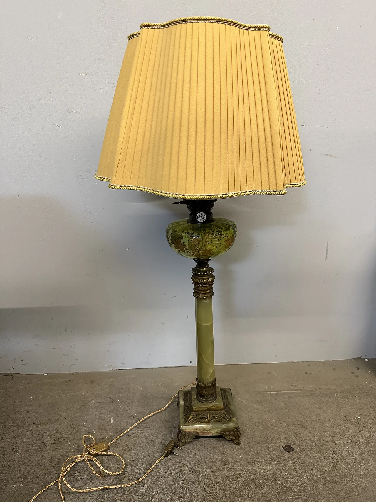 Bellissima lampada antica a petrolio vittoriana, XIX sec, 96x31cm 3