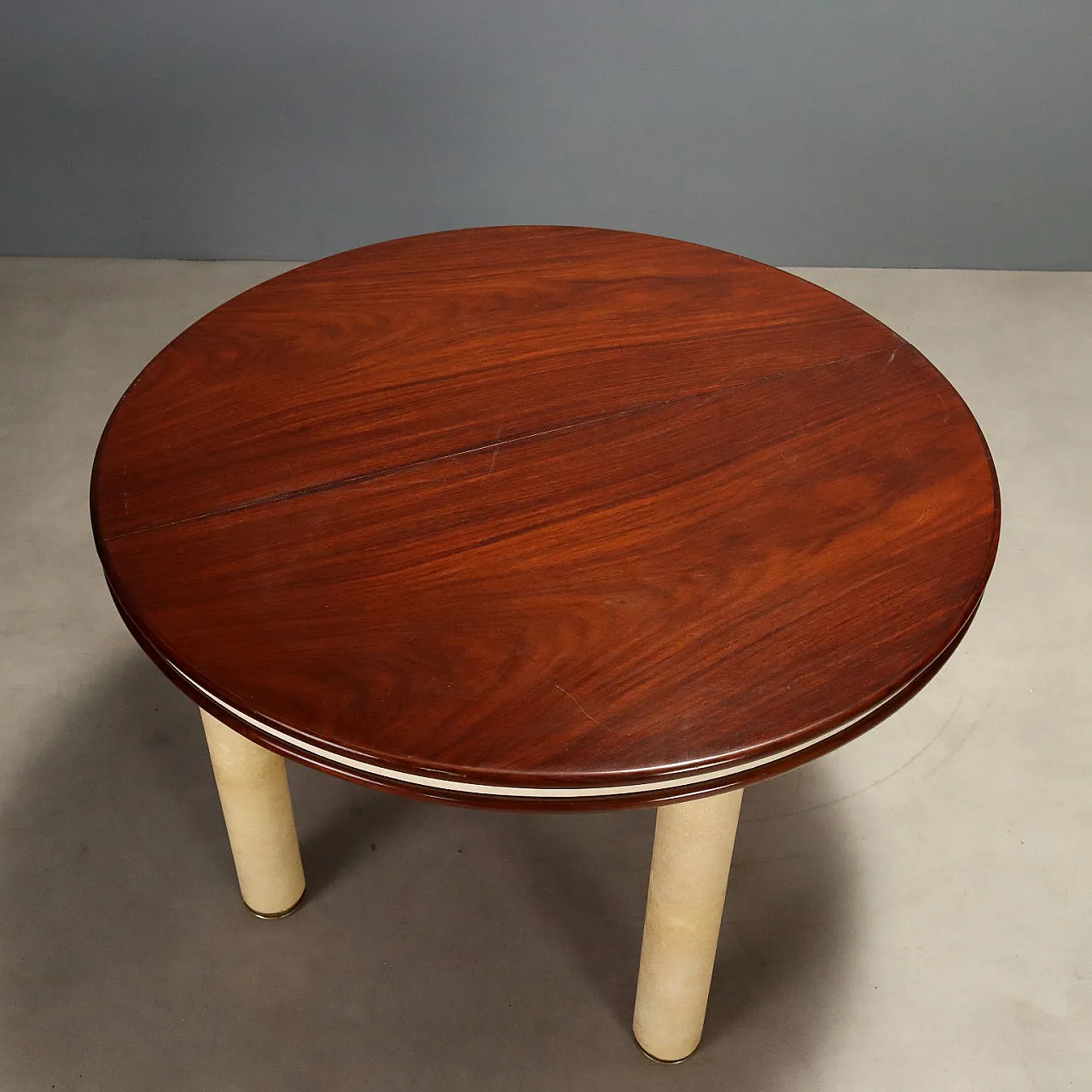 Table with round top, 1960s 3