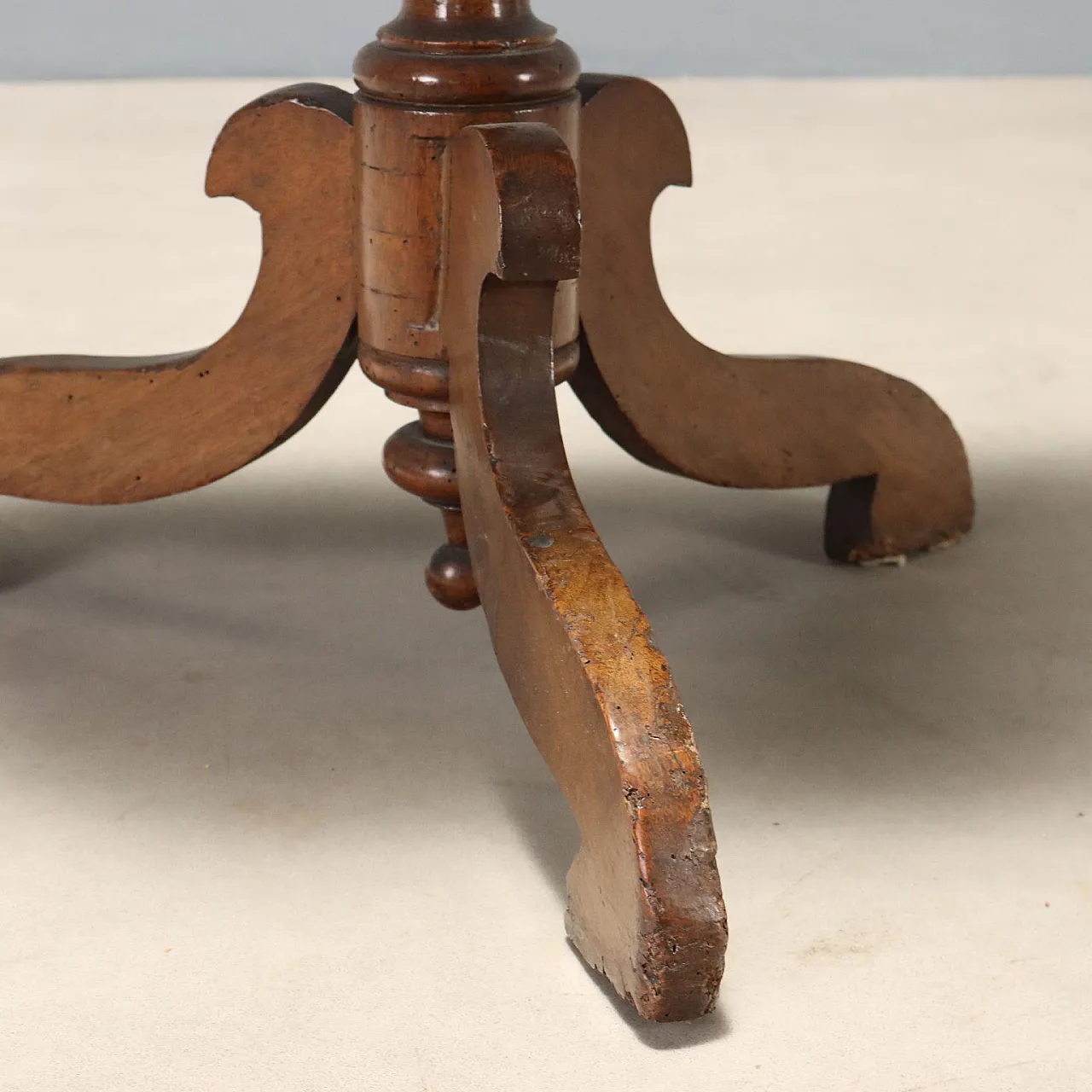 Louis Philippe walnut console table, 19th century 5