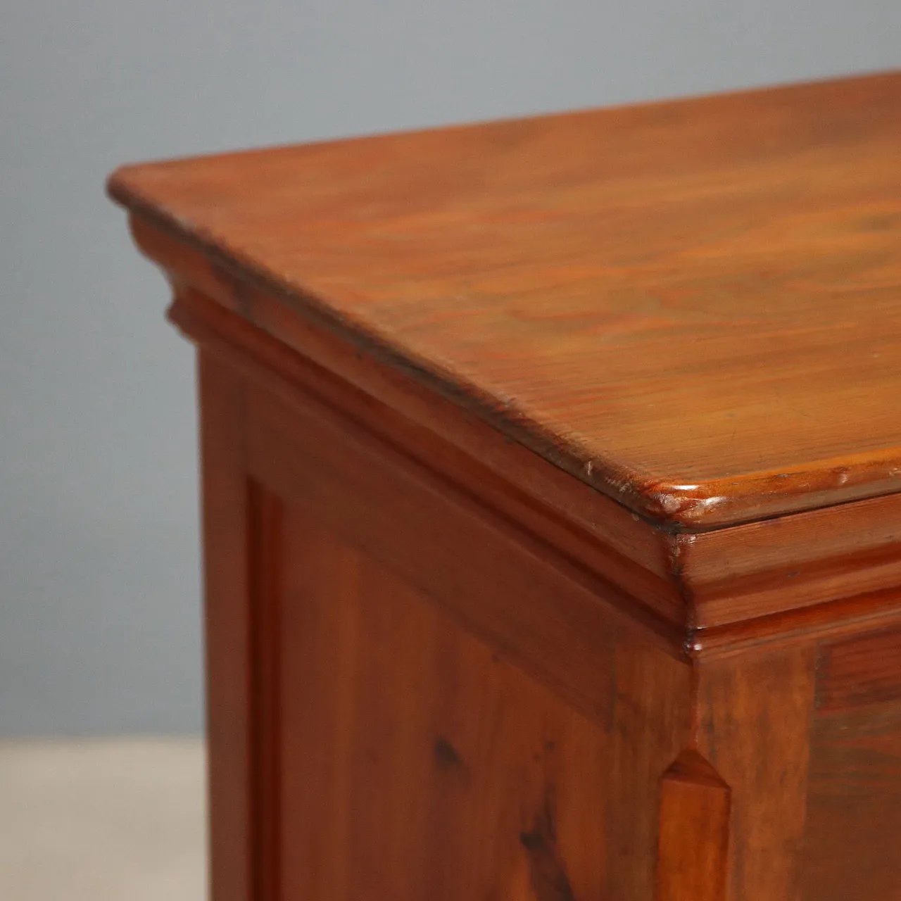 Larch bedside table, late 19th century 4