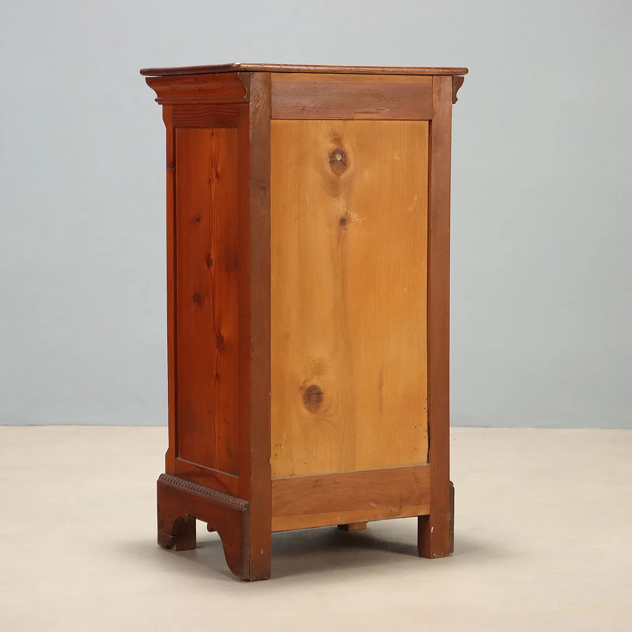 Larch bedside table, late 19th century 10
