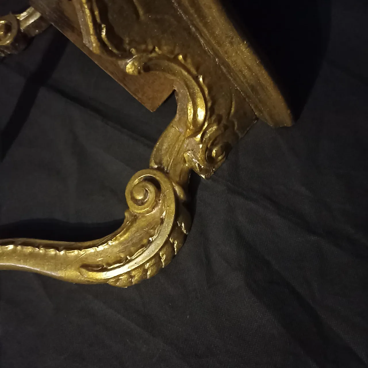 Carved and gilded wall console, late 19th century 3