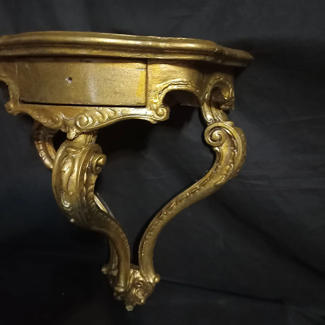 Carved and gilded wall console, late 19th century 11