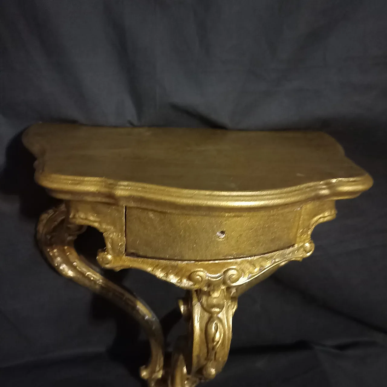 Carved and gilded wall console, late 19th century 22